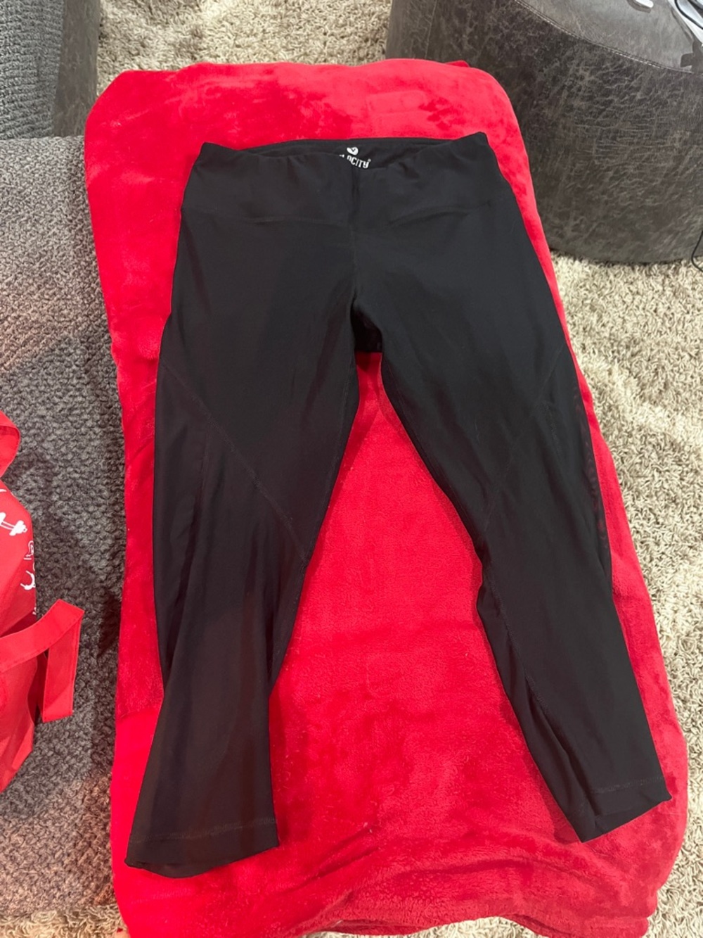 Velocity Black Capri Athletic Leggings